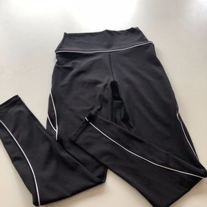 BuffBunny Nirvana Leggings